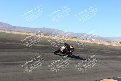 media/Dec-05-2024-Racers Edge (Thu) [[e102e0690b]]/3-B Group/Session 2 Bowl/